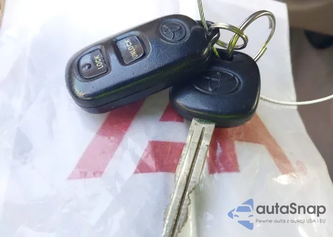 2006 Toyota Corolla Le from USA, damaged, VIN 1NXBR30EX6Z667733